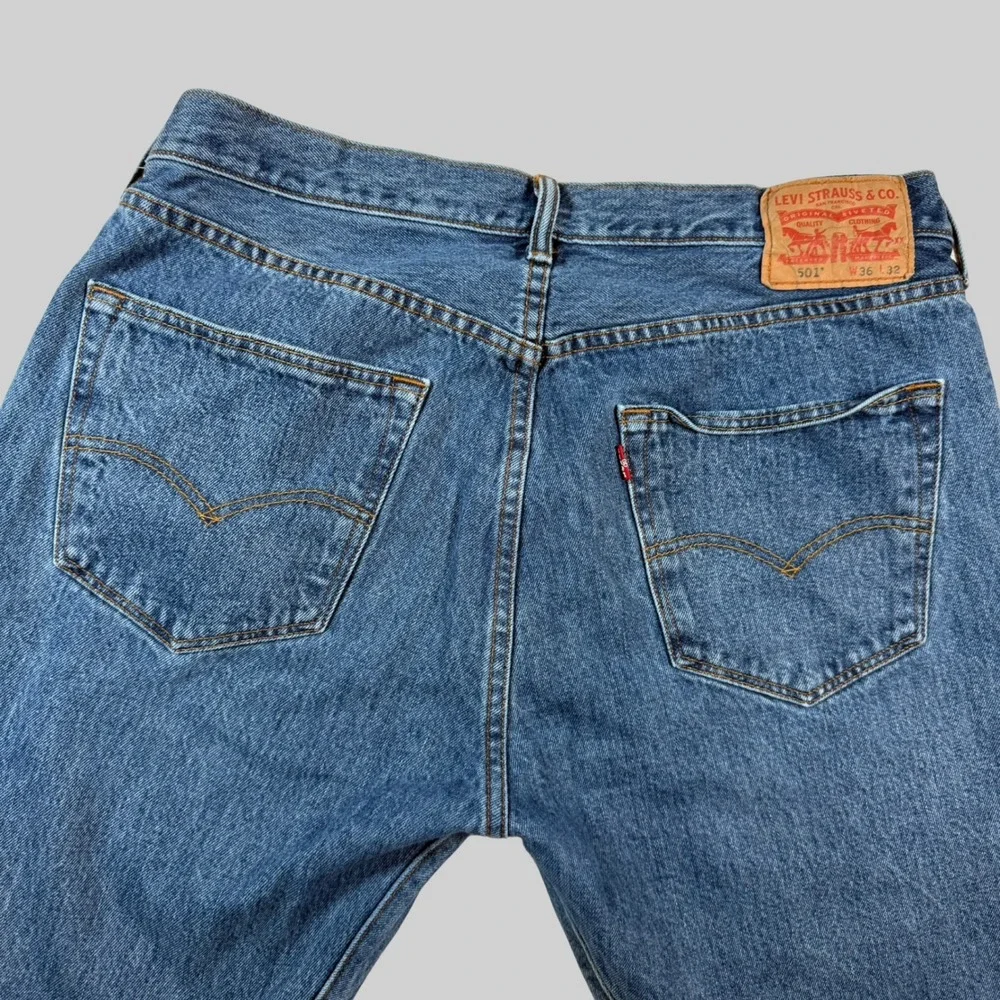 Levi's 501 Button Fly Jeans Men's W36 L32 Blue Straight Leg Denim NWT